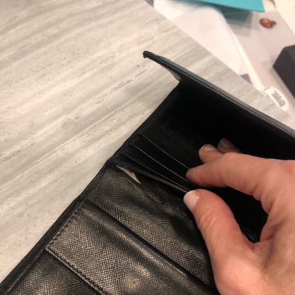 Designer Wallet - Picture 9 of 10